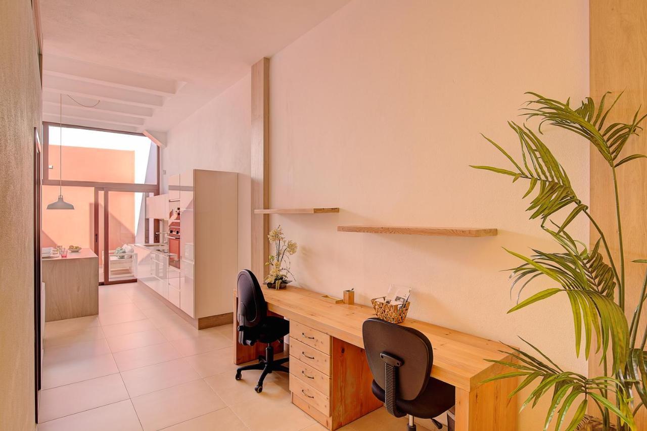 Elita Apartment Los Llanos De Aridane Eksteriør billede
